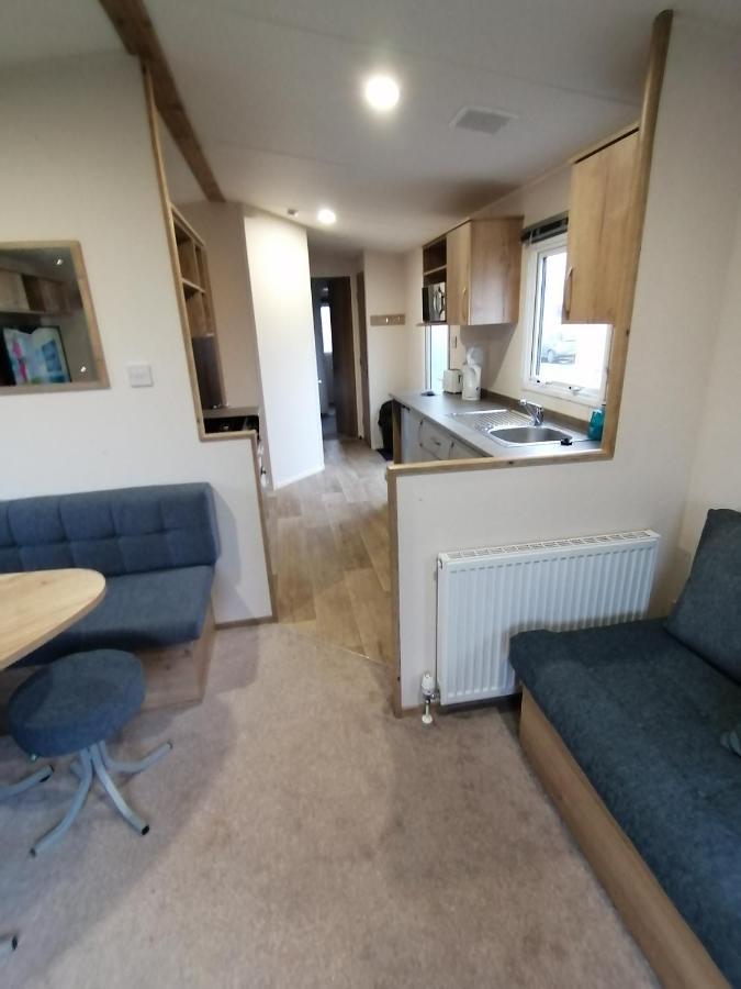 69R Seawick 2 Bedroom Caravan . New For 2022 Saint Osyth المظهر الخارجي الصورة