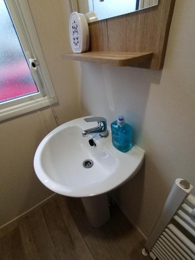 69R Seawick 2 Bedroom Caravan . New For 2022 Saint Osyth المظهر الخارجي الصورة