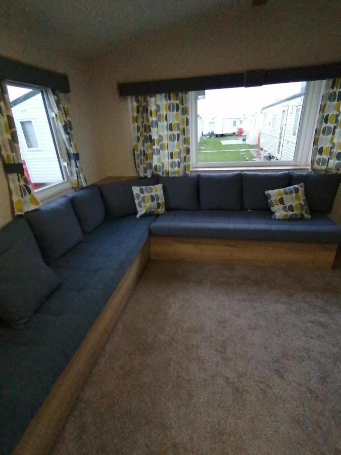 69R Seawick 2 Bedroom Caravan . New For 2022 Saint Osyth المظهر الخارجي الصورة